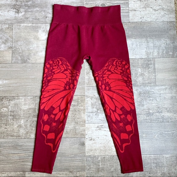 Fabletics Butterfly Seamless Jaquard Leggings 7/8 - Picture 5 of 14